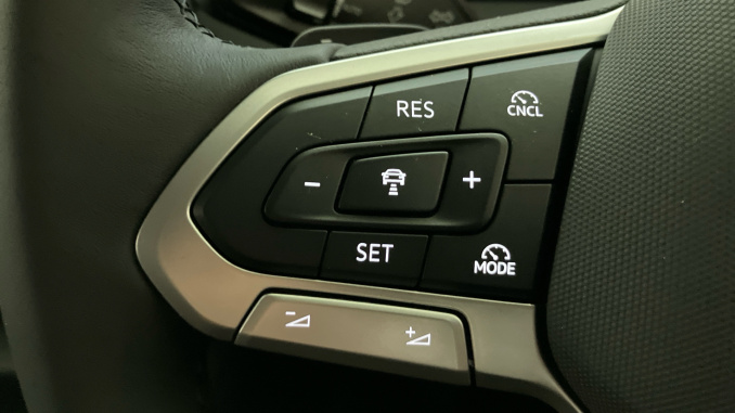 Volkswagen Tiguan 1.5 eTSI Match 5dr DSG Petrol Estate - Image 17